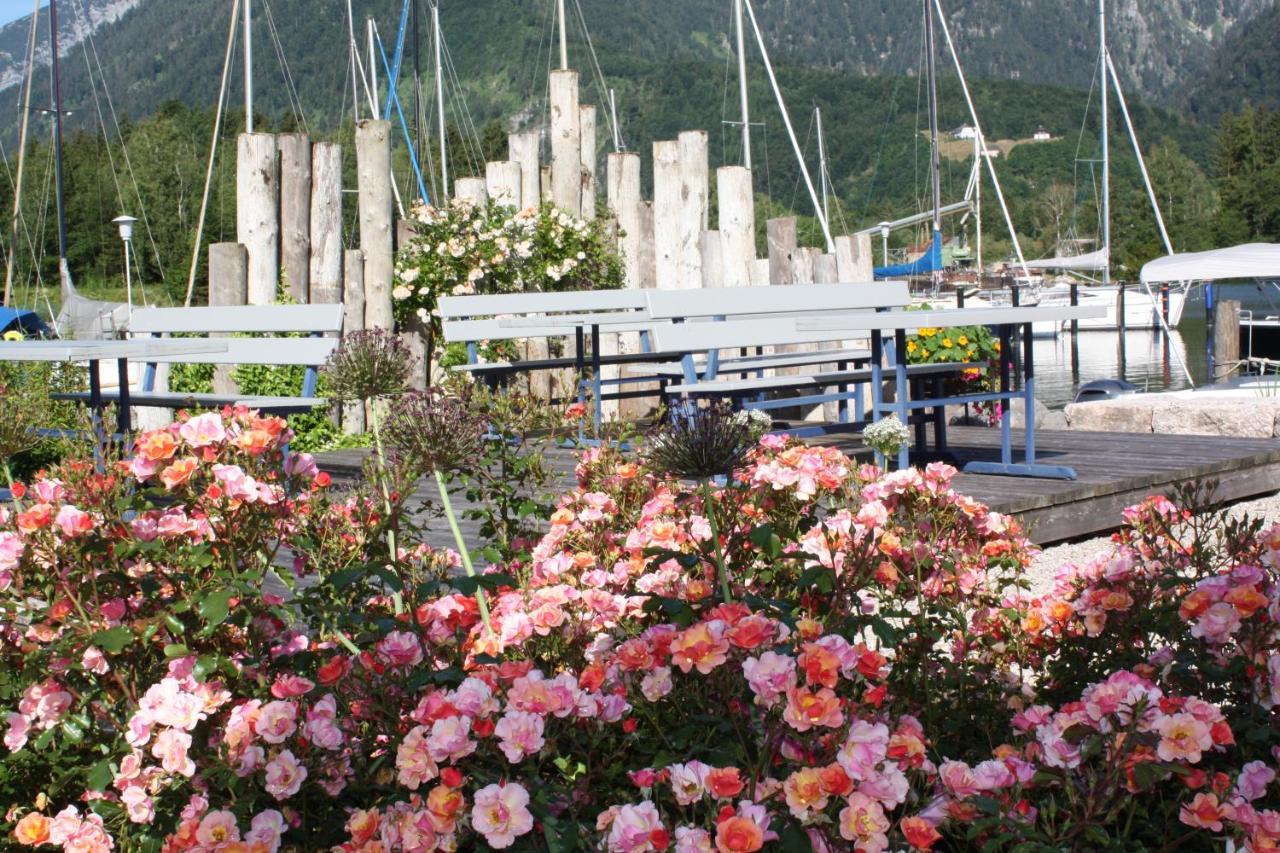 Wohnen Am See Villa Schroetter Direkt Am Traunsee Rindbach Exterior foto