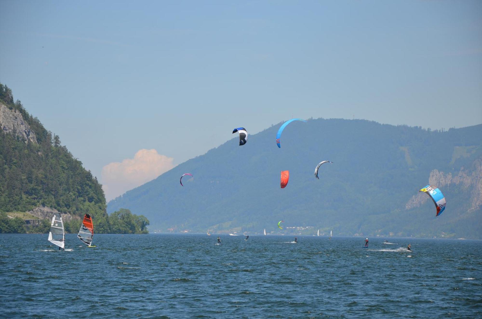 Wohnen Am See Villa Schroetter Direkt Am Traunsee Rindbach Exterior foto